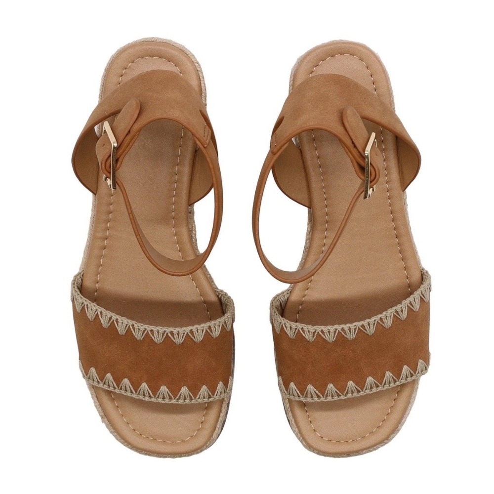 SODA Laguna Tan Espadrille Wedge Sandals Women Size 9.5 Faux Suede Platform